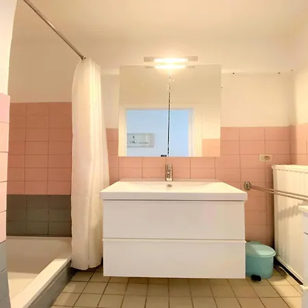 Apartment In Nieuwpoort Located With A View Of The Sea ニーウポールト